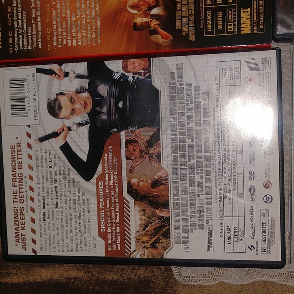 4 DVD's - Picture 6 of 9
